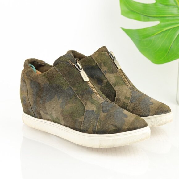 Blondo Womens Glenda Boot Size 9 Waterproof Camo Green Suede Hidden Wedge Heel - Picture 1 of 12